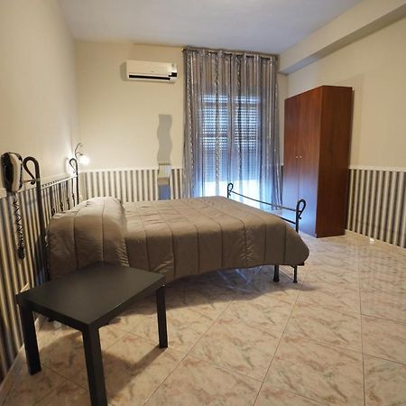 Hotel Stefany Lago Patria Exterior photo